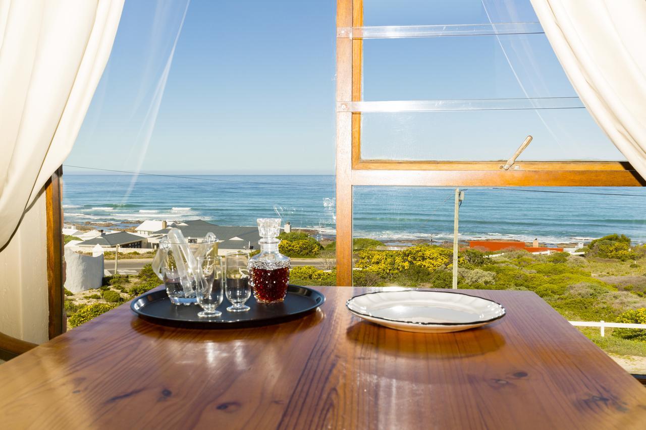 Oceanview Guesthouse Struisbaai Eksteriør bilde